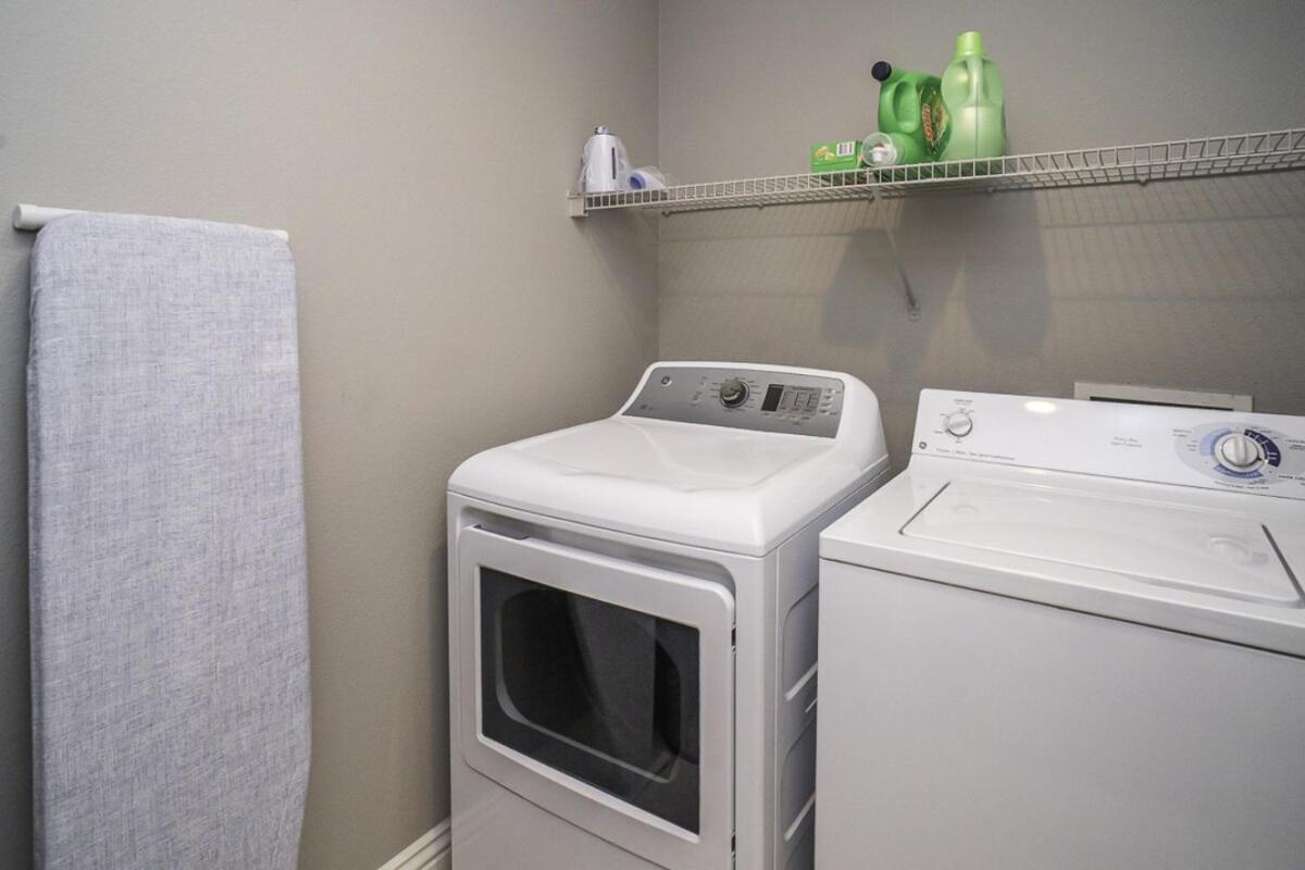 Holiday home Viva Vegas Cozy 3br Minutes From The Strip